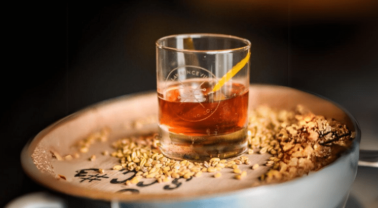 Warm Up the Holidays: Winter Whiskey Cocktails